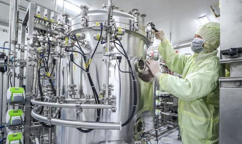 中国新冠疫苗安全有效，预计年底上市，受试者抗体阳转率达100%，广播电视节目制作积极传播喜讯